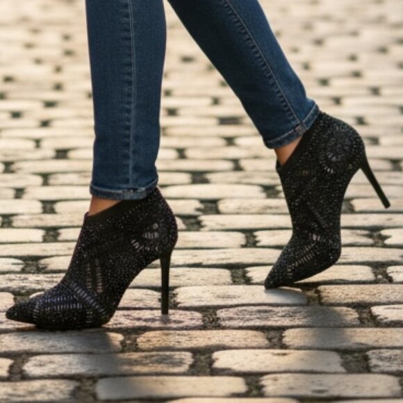 Thalia Sodi Karmen Black Rhinestone Covered Fly-Knit Women's Booties Size 10M - Picture 5 of 11